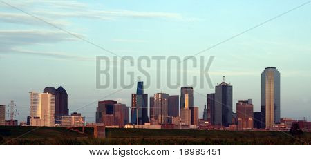 A section of buildings in the Dallas Texas Skyline at dusk.