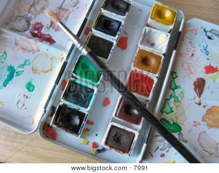 Caja de pinturas