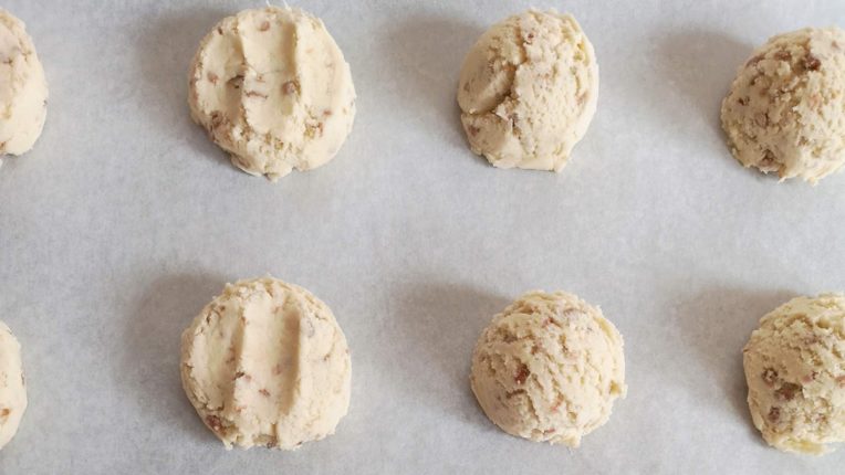 Toffee Shortbread Cookies